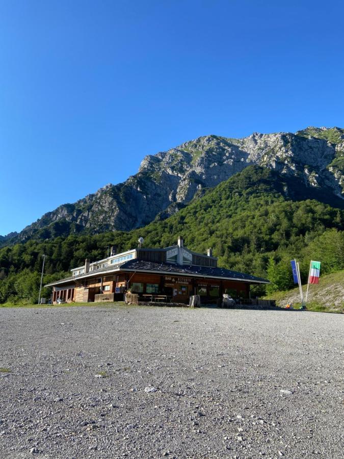 Rifugio Trifoglio Ass. Ostelli Lombardia Valtorta Exterior foto